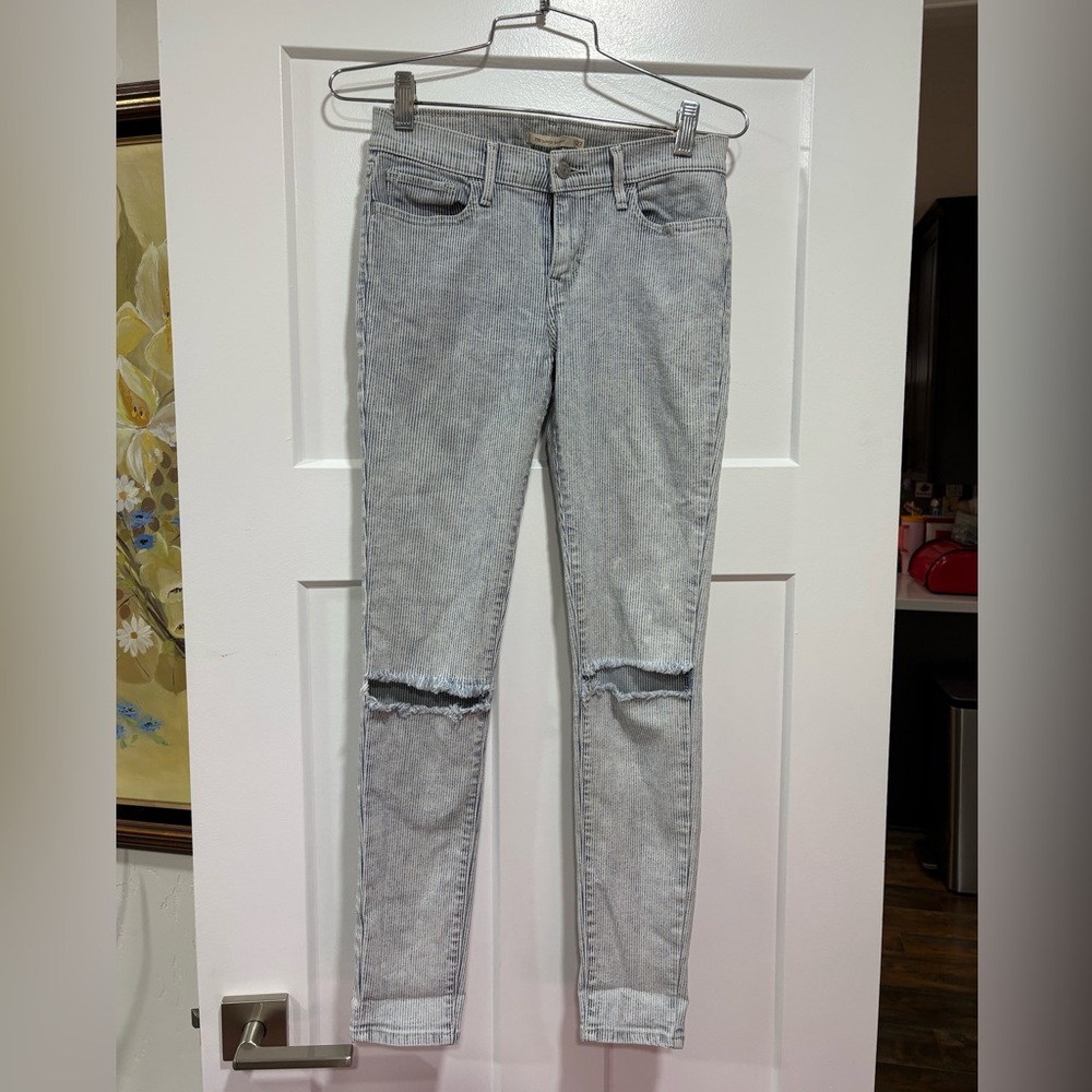 Vintage Levi's Women's Lightwash Pinstriped Super Skinny Jeans